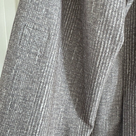 Democracy Blazer & Pant Suit Set (size XS & size 4) - Picture 6 of 16